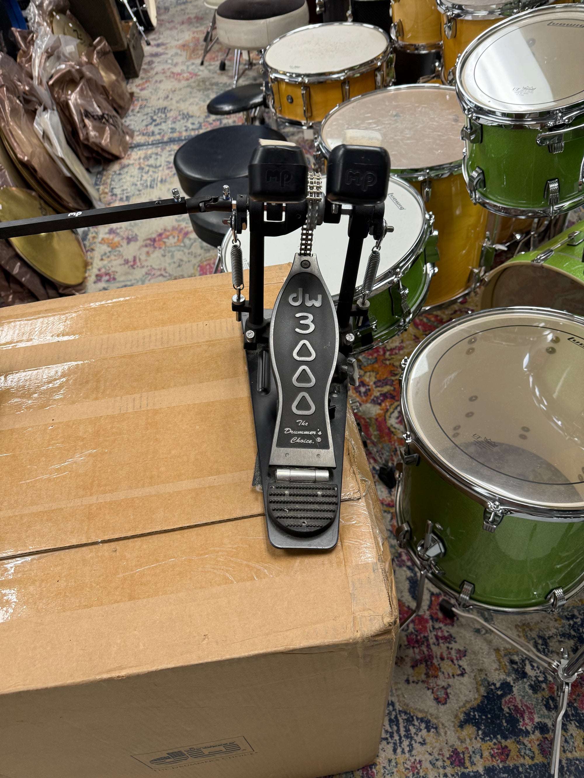 DW 3000 Double Bass Pedal