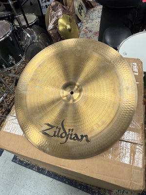 Zildjian 18” A China Low Cymbal
