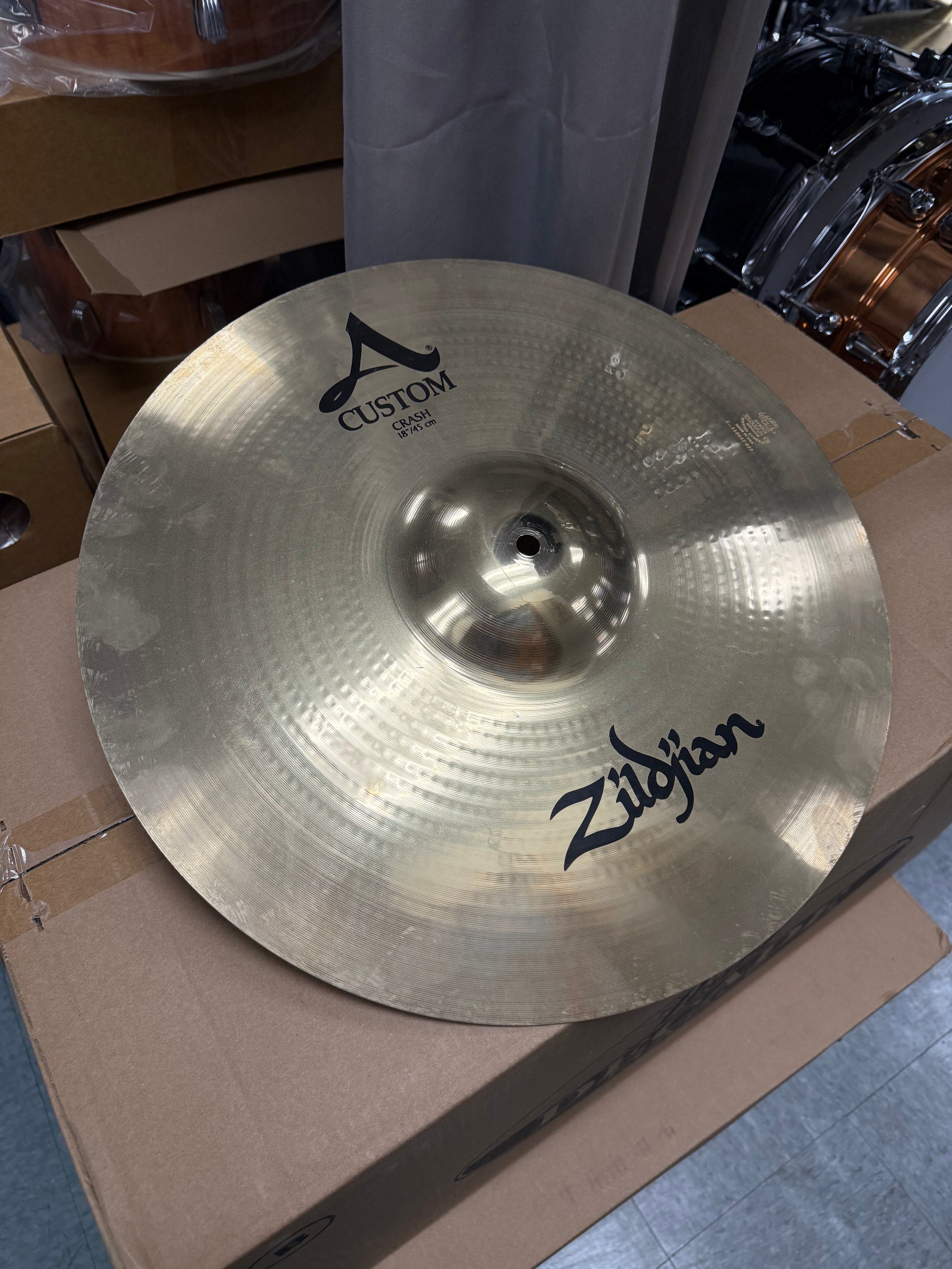 Zildjian 18” A Custom Crash Cymbal