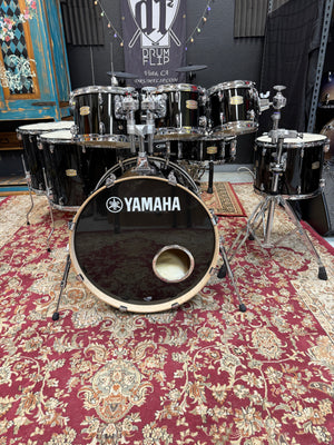 Yamaha Stage Custom Raven Black 8pc Drum Set
