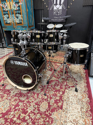 Yamaha Stage Custom Raven Black 8pc Drum Set