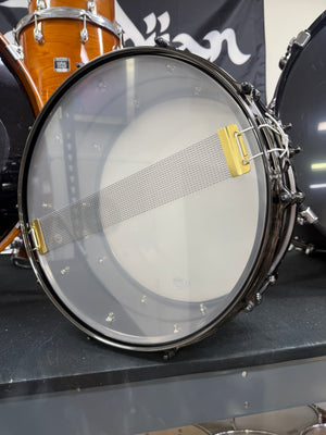 Ludwig Universal brass snare drum 14x6.5”