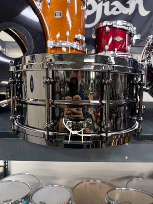 Ludwig Universal brass snare drum 14x6.5”