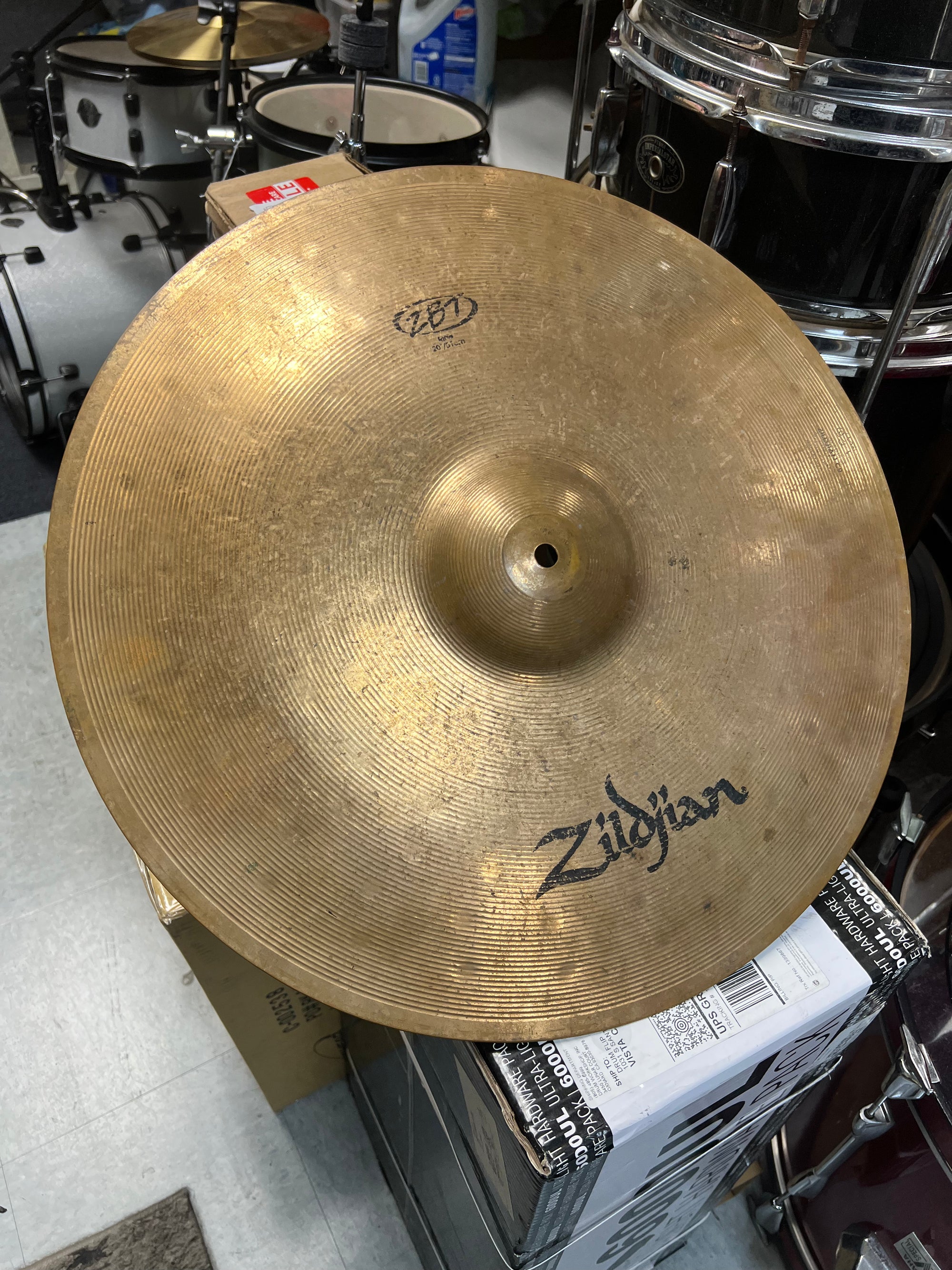 Zildjian 20” ZBT ride Cymbal
