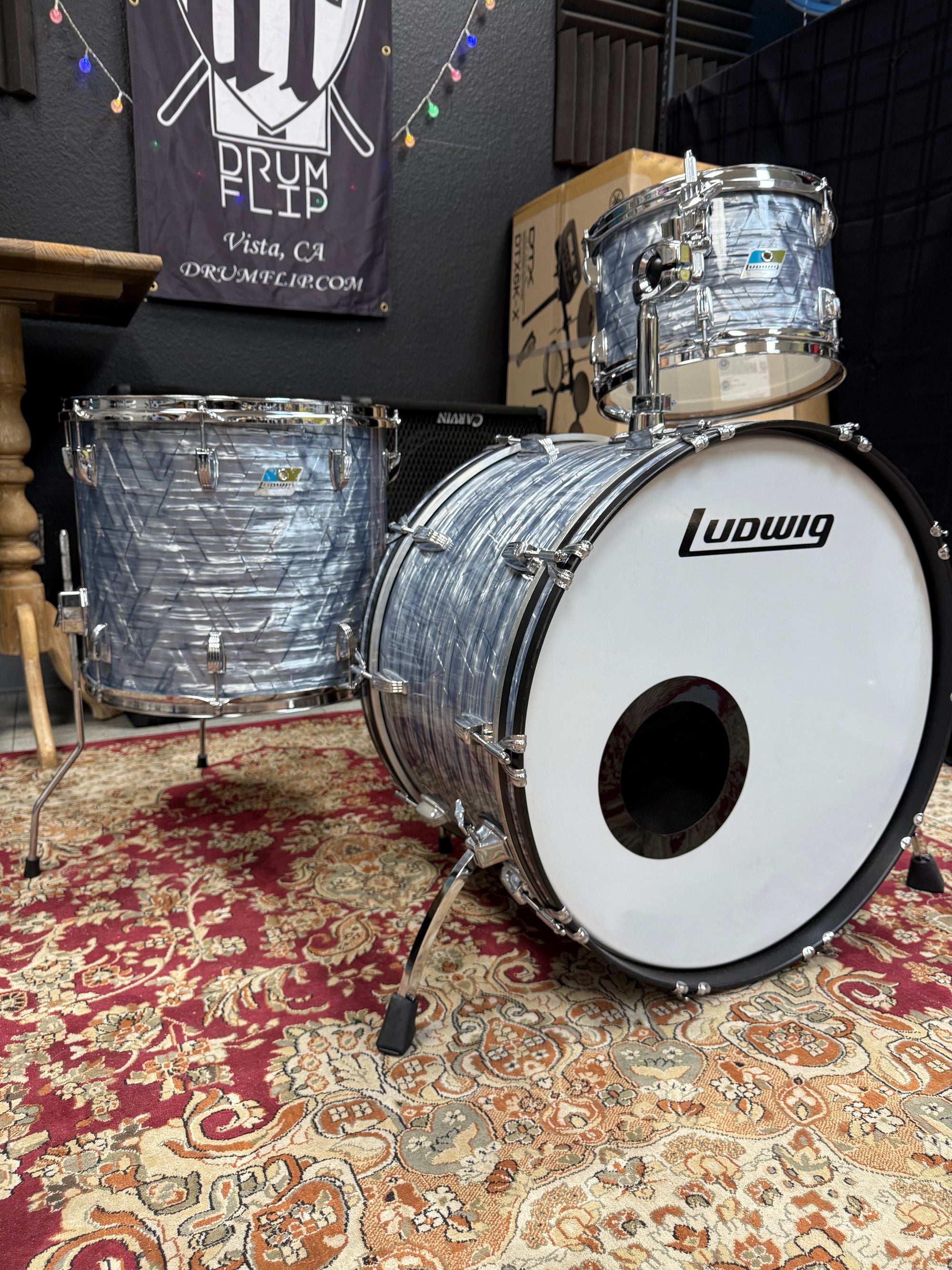 Ludwig Sky Blue Pearl 3pc Drum Set