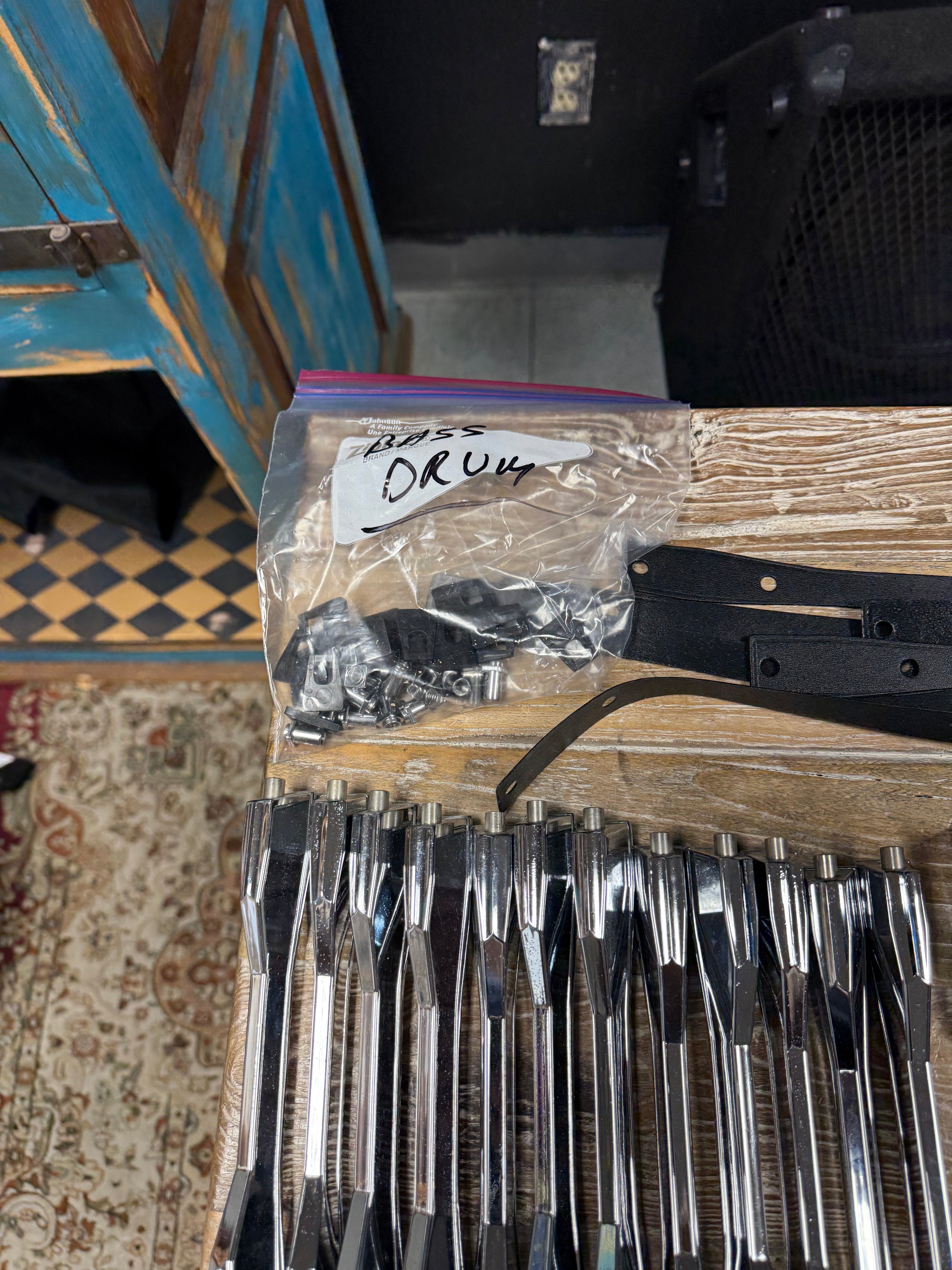 Pearl long lugs lot