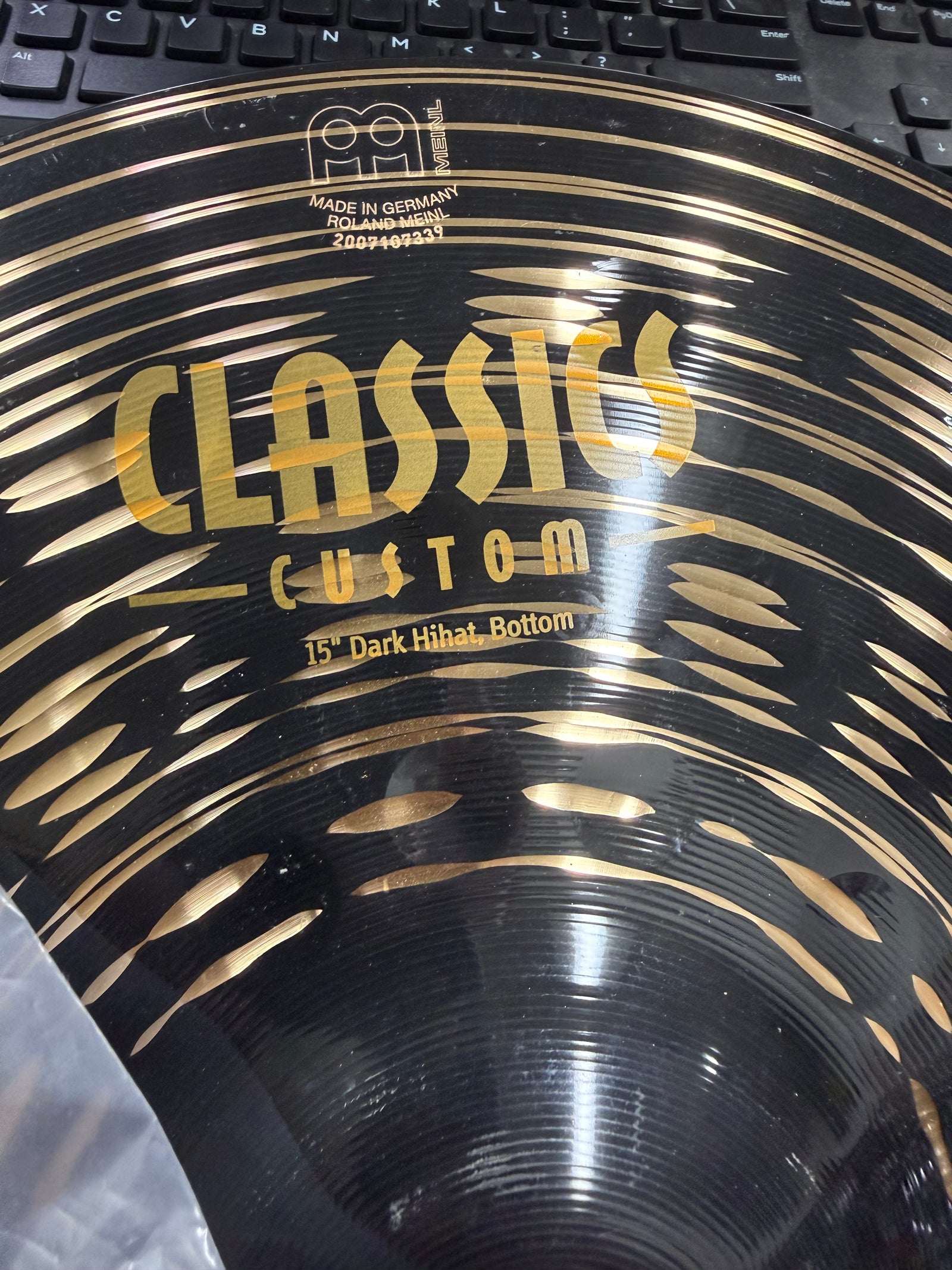 Meinl Classics Custom 15” Dark hi hat Cymbals