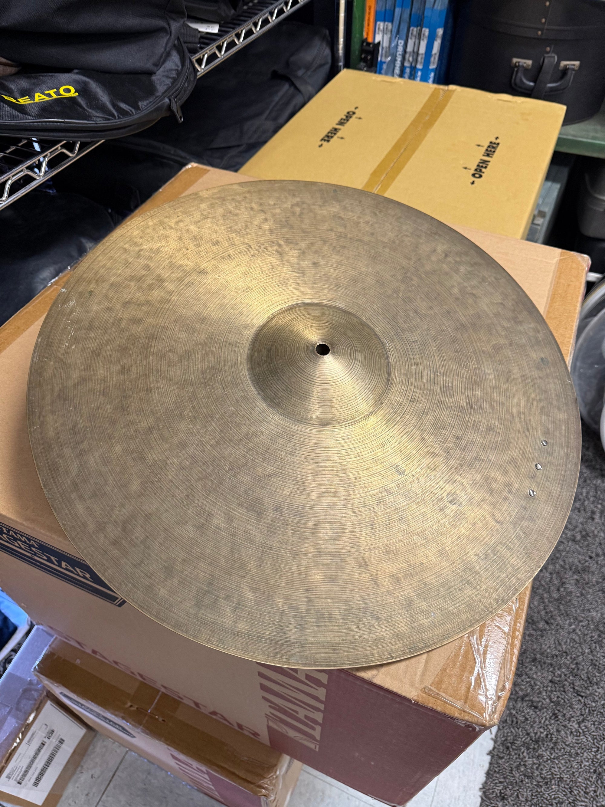 Cymbal and Gong Holy Grail 20” Cymbal
