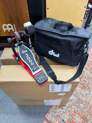 DW 5000 bass pedal