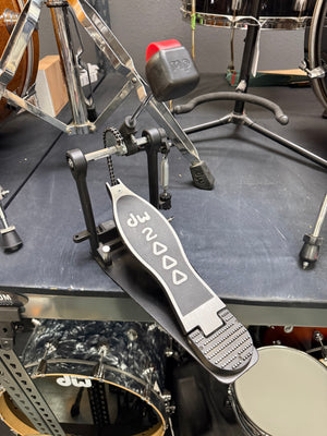DW 2000 Bass Drum Pedal