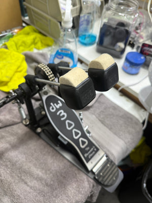 DW 3000 Double Bass Pedal