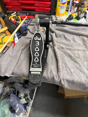 DW 3000 Double Bass Pedal