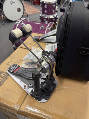 DW 9000 Double Bass Pedal And Case