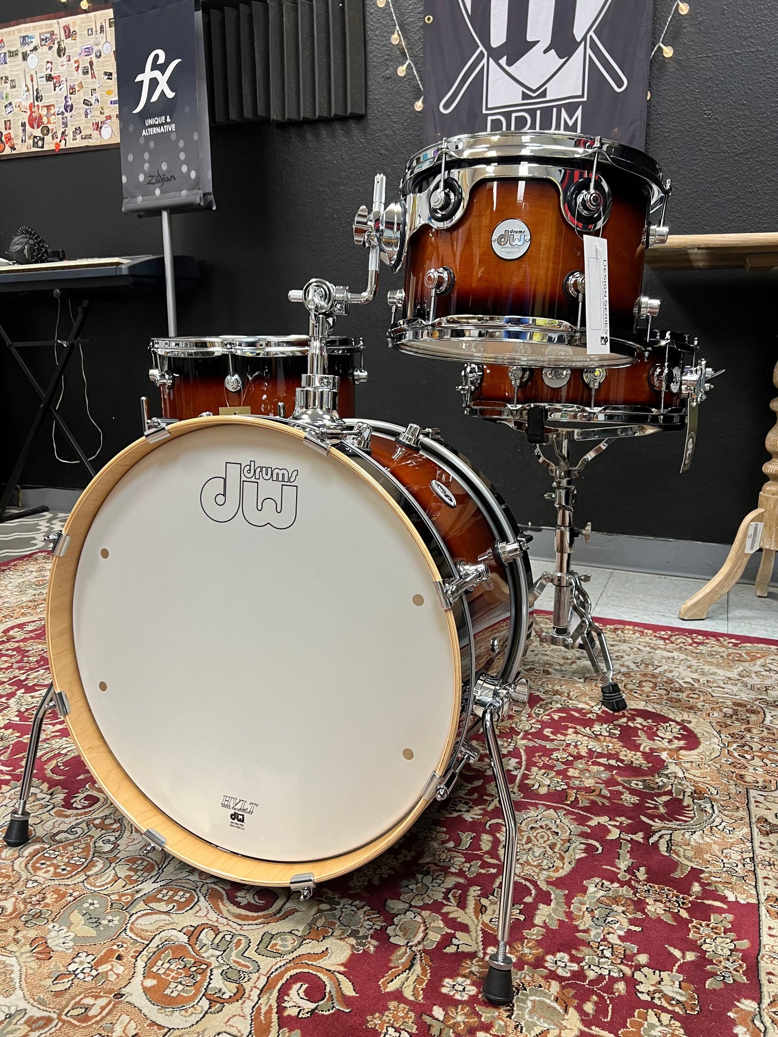 DW Design Frequant Flyer Tobacco Burst 4pc Drum Set