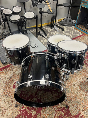 DW Performance 3pc Black Mirra Drum Set