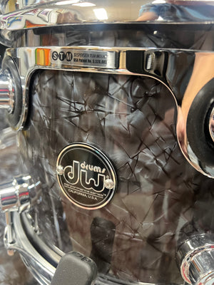 DW Performance 4pc Black Diamond Pearl Drum Set