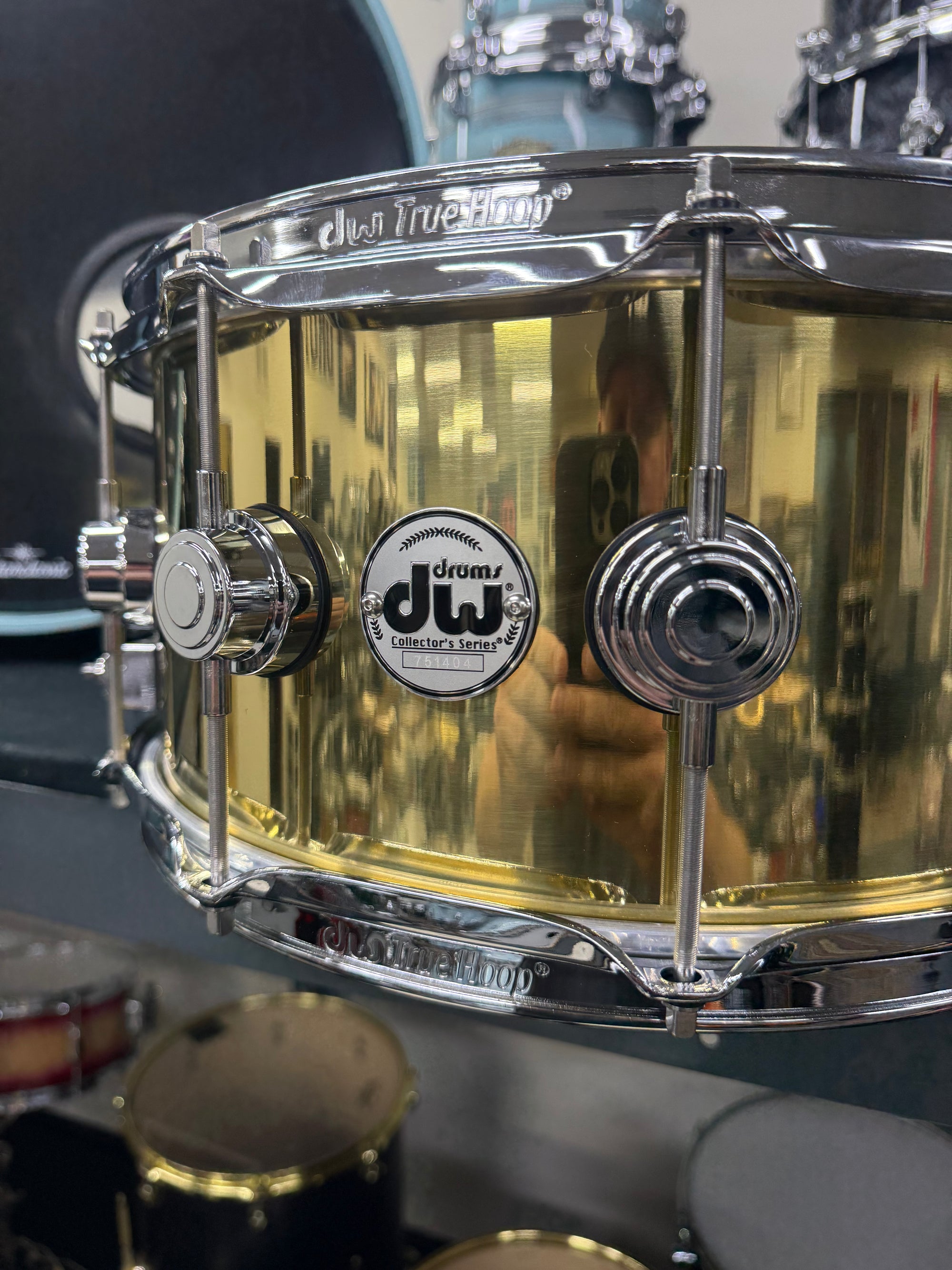DW Collectors 14x6.5” Bell Brass Snare Drum - Drum Flip