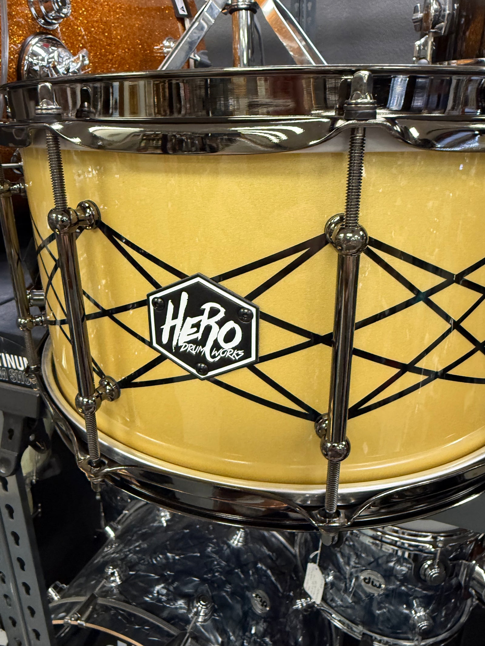 Hero Drum Works 14x7” Cream Sparkle Snare Drum