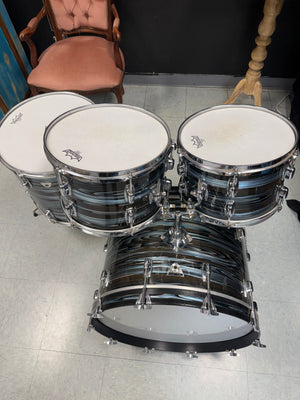 Ludwig Standard Blue Strata 4pc Drum Set