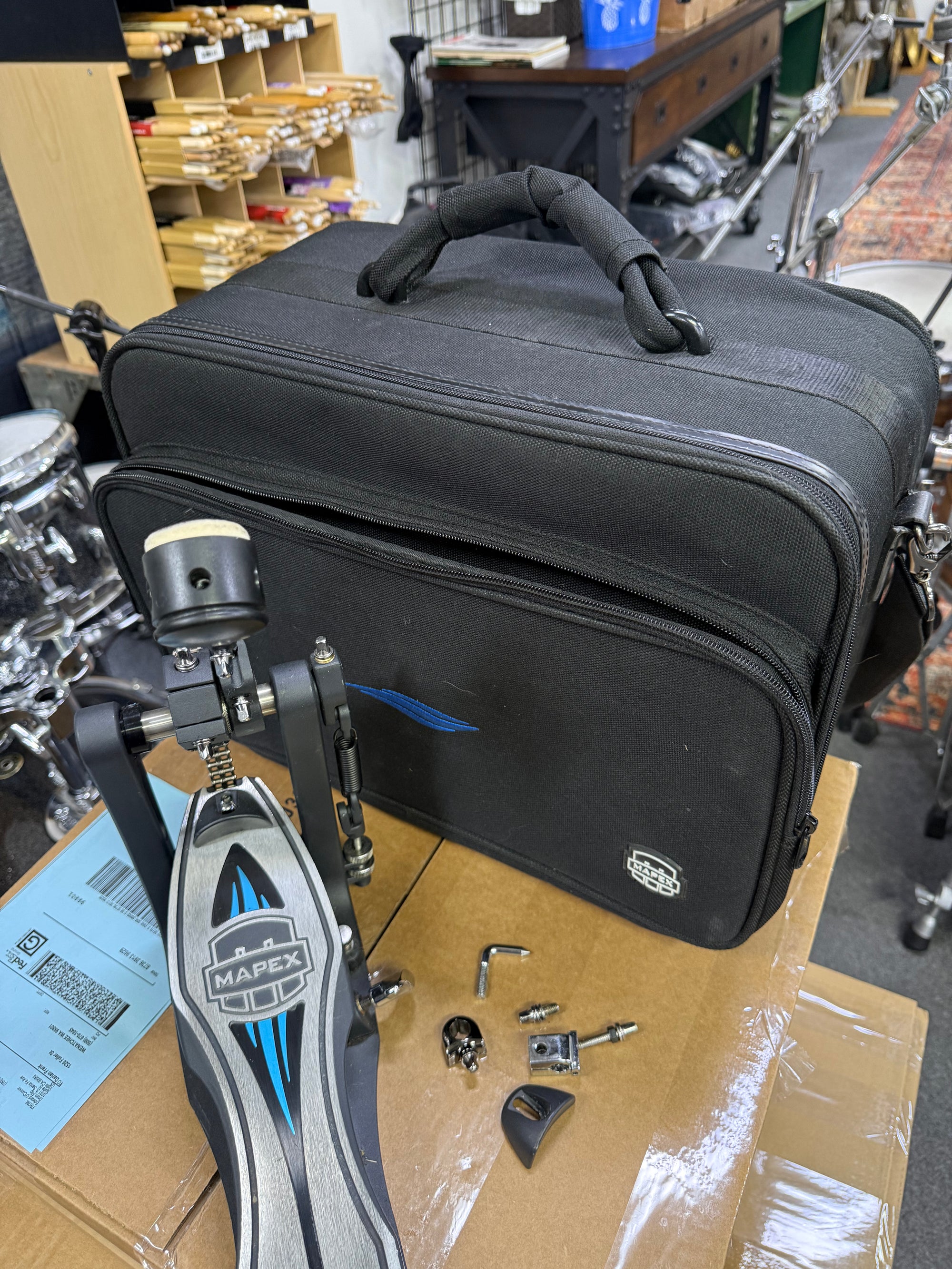 Mapex Falcon Pedal and Case