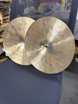 Meinl 14” Byzance extra dry medium hi hats Cymbals