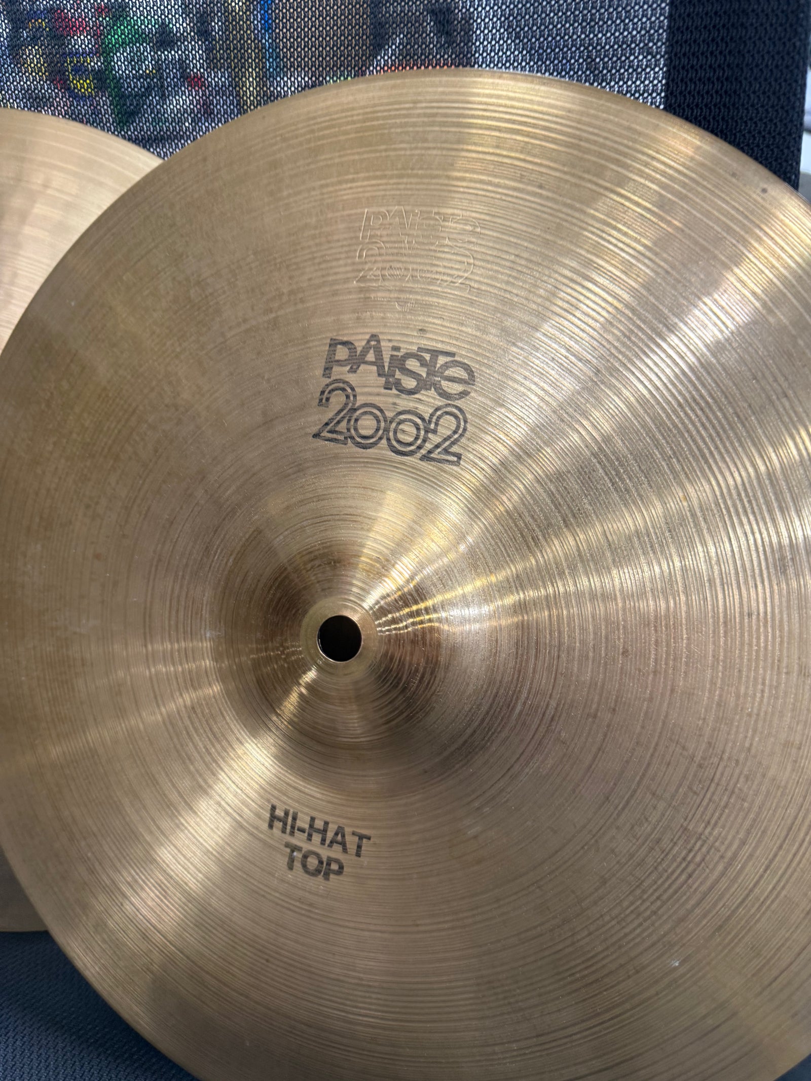 Paiste 2002 14” Black Label hi hat cymbals