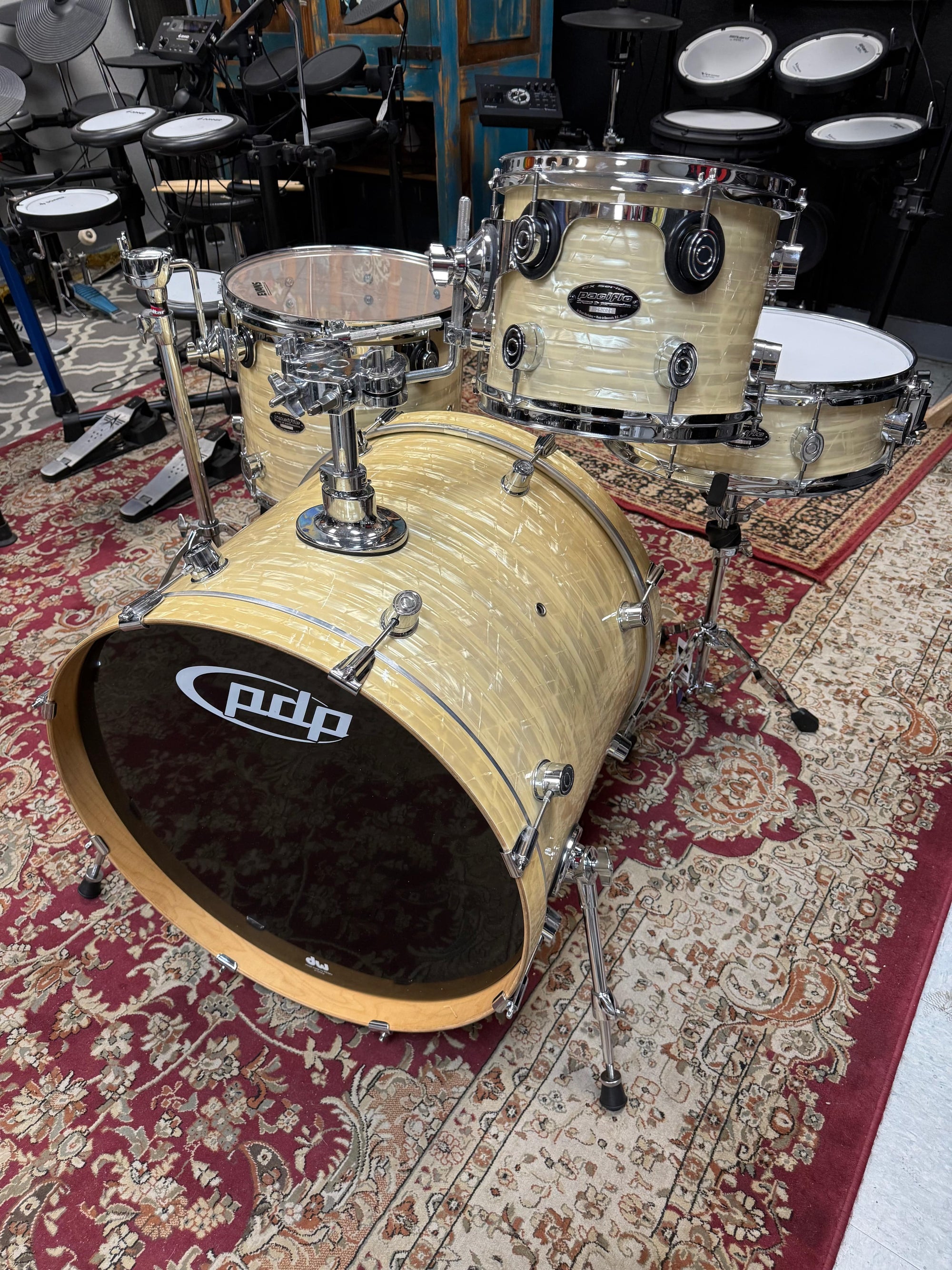 PDP CX Maple 4pc Drum Set
