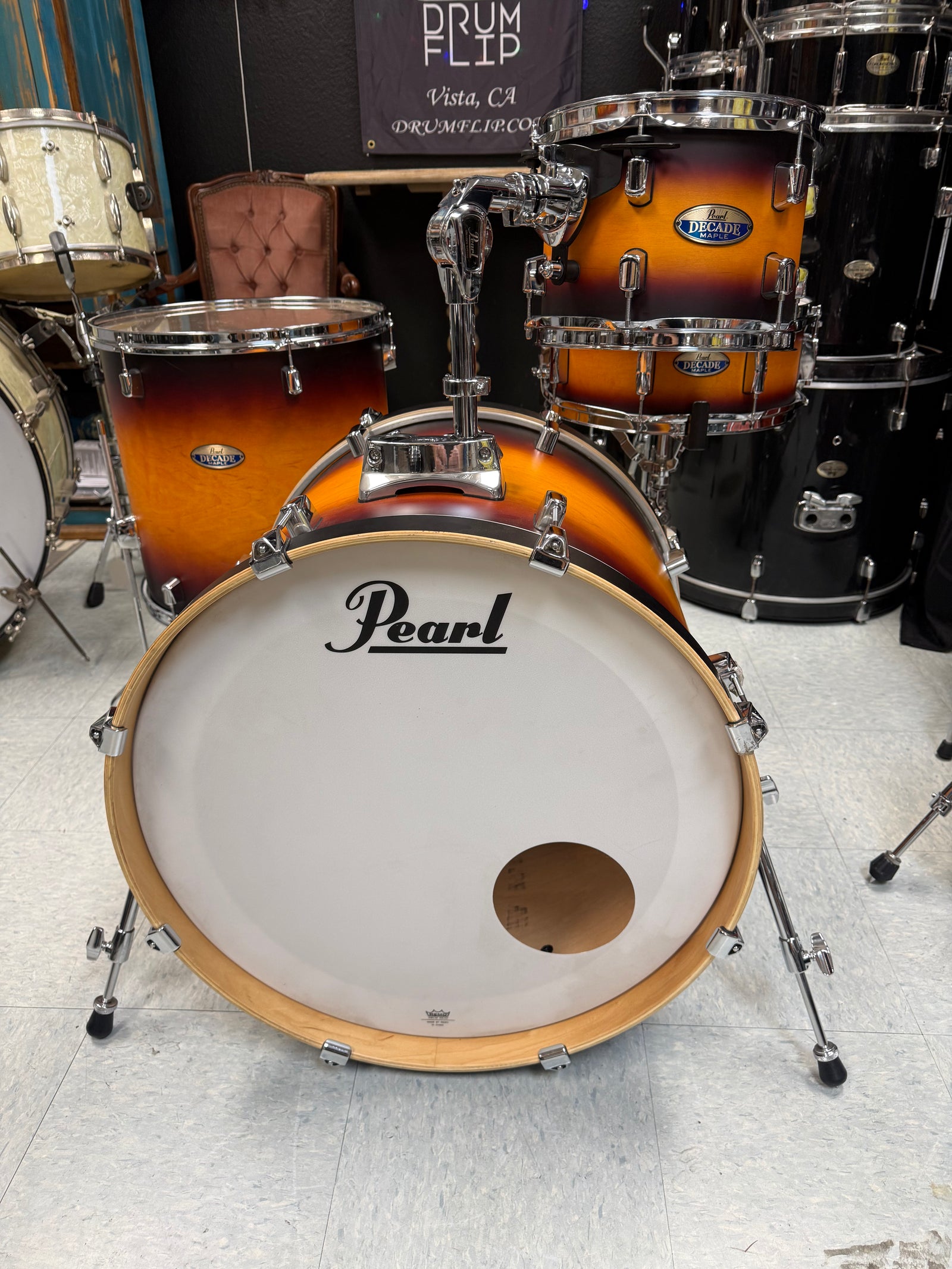 Pearl Decade Maple 4pc Satin Amburst