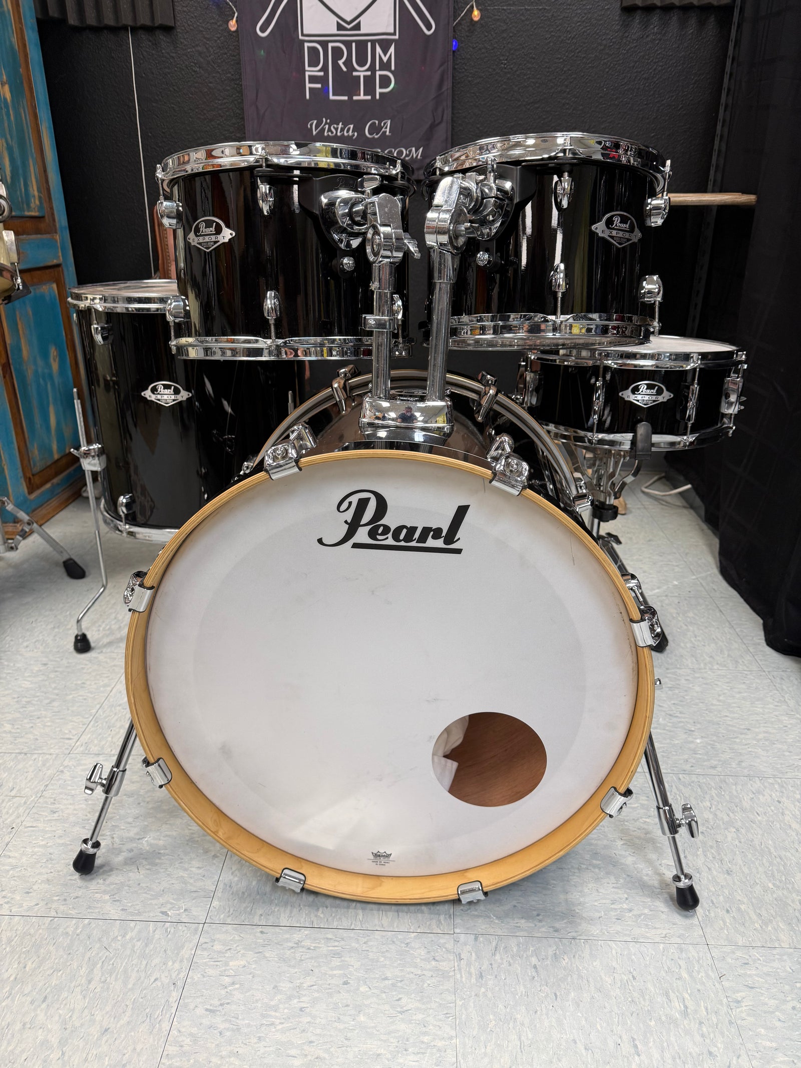 Pearl Export Jet Black Drum Set