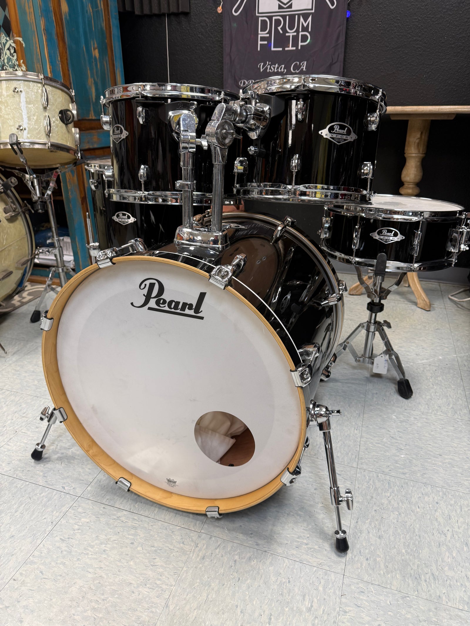 Pearl Export Jet Black Drum Set