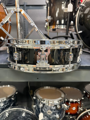 Pearl 13x3” Wood Shell Snare Drum