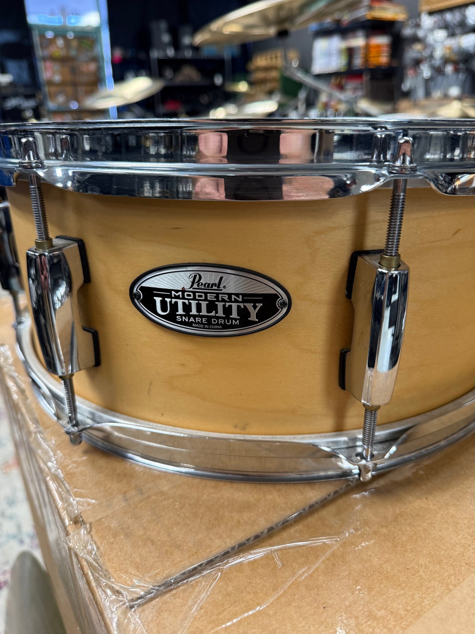 Pearl Modern Utility 14x5.5” Natural Maple Snare