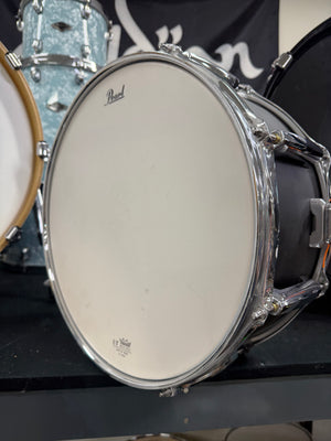 Pearl Modern Utility 14x6.5” Satin Black Maple Snare