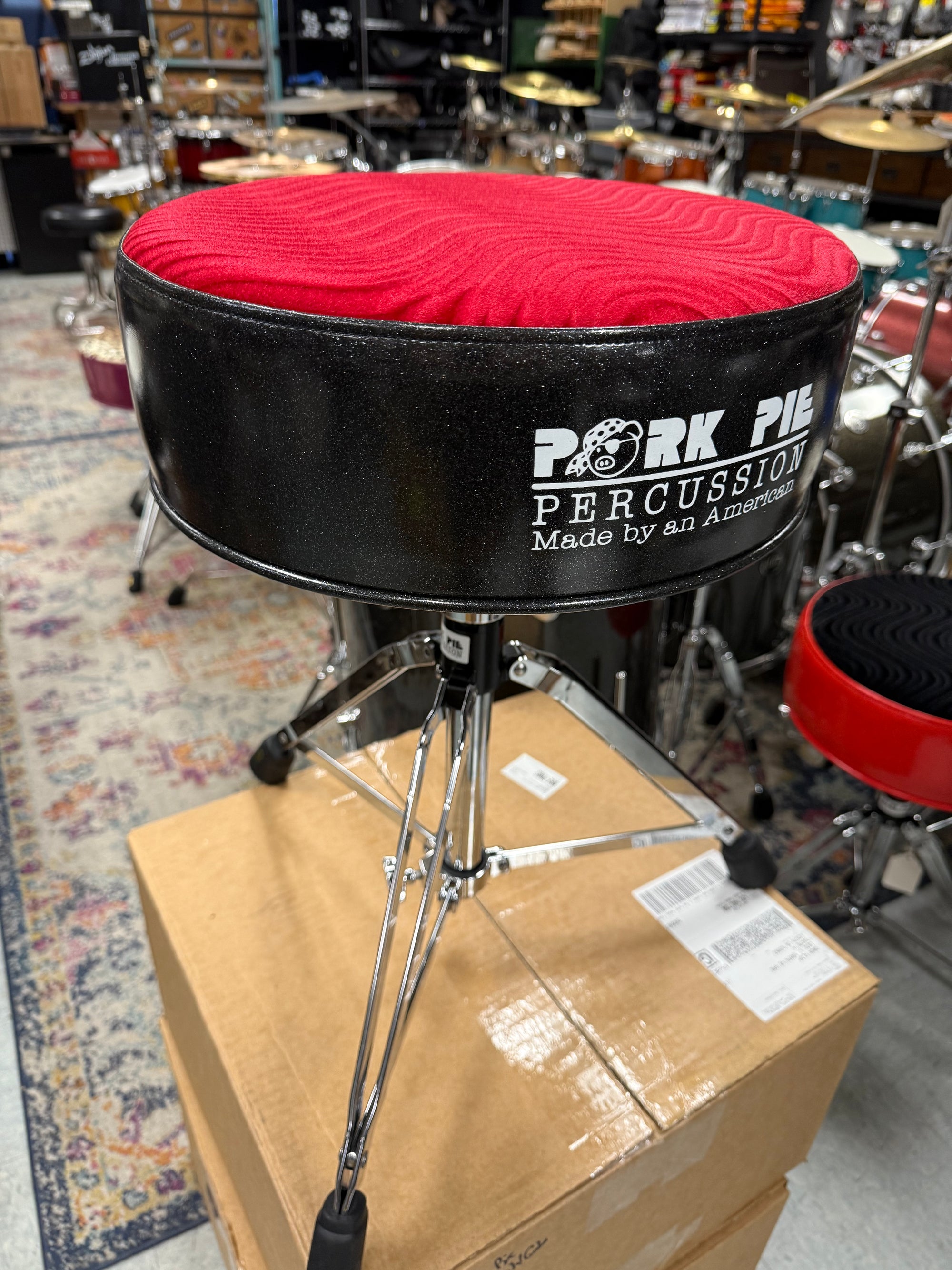 Pork Pie Drum Throne Black Sparkle Red Crush Top