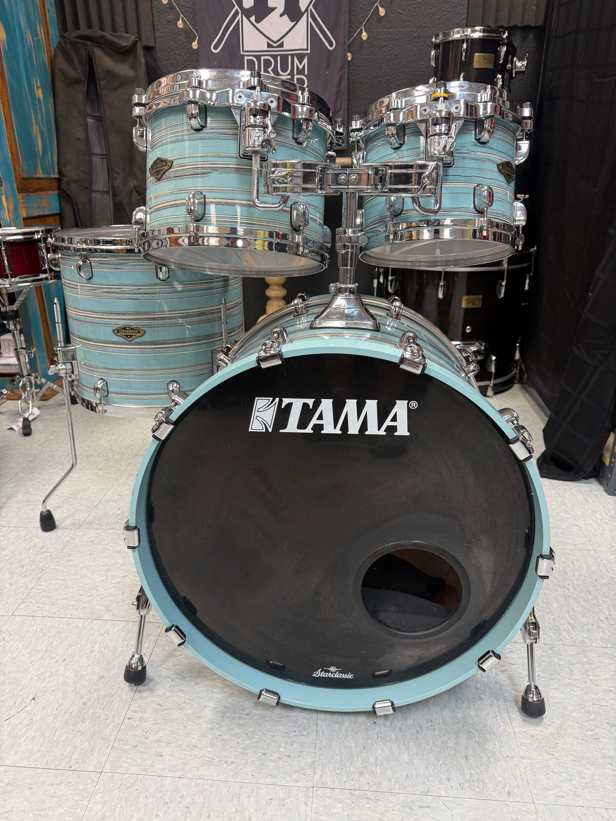 オサム Tama Starclassic 4pc Arctic Blue Oyster Drum Set - Drum Flip