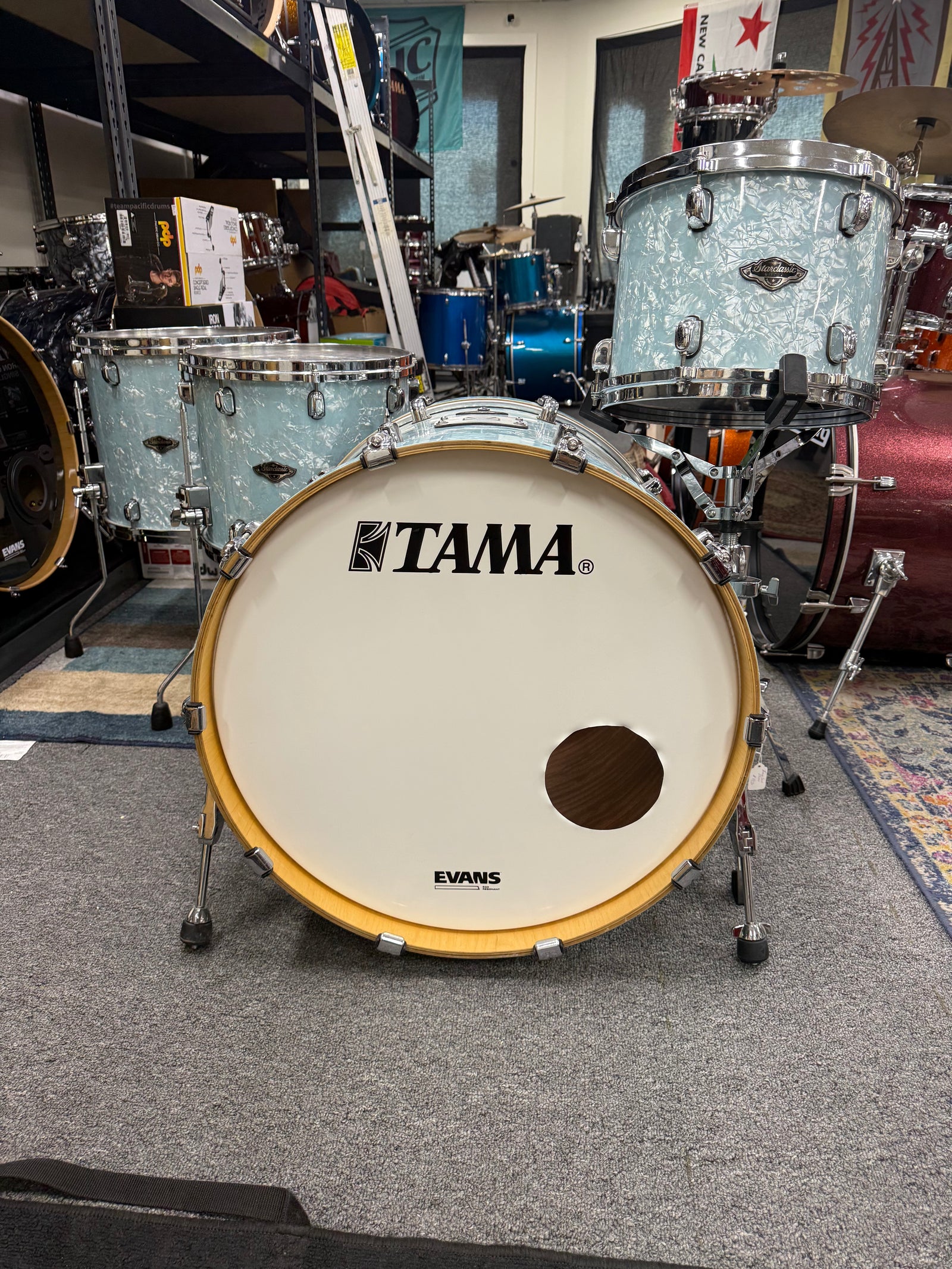 Tama Starclassic Bubinga Birch 4pc Ice Blue Pearl Drum Set