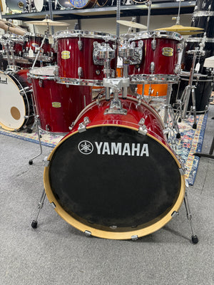 Yamaha stage custom cranberry red 4pc Drum Set