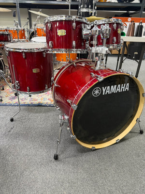 Yamaha stage custom cranberry red 4pc Drum Set