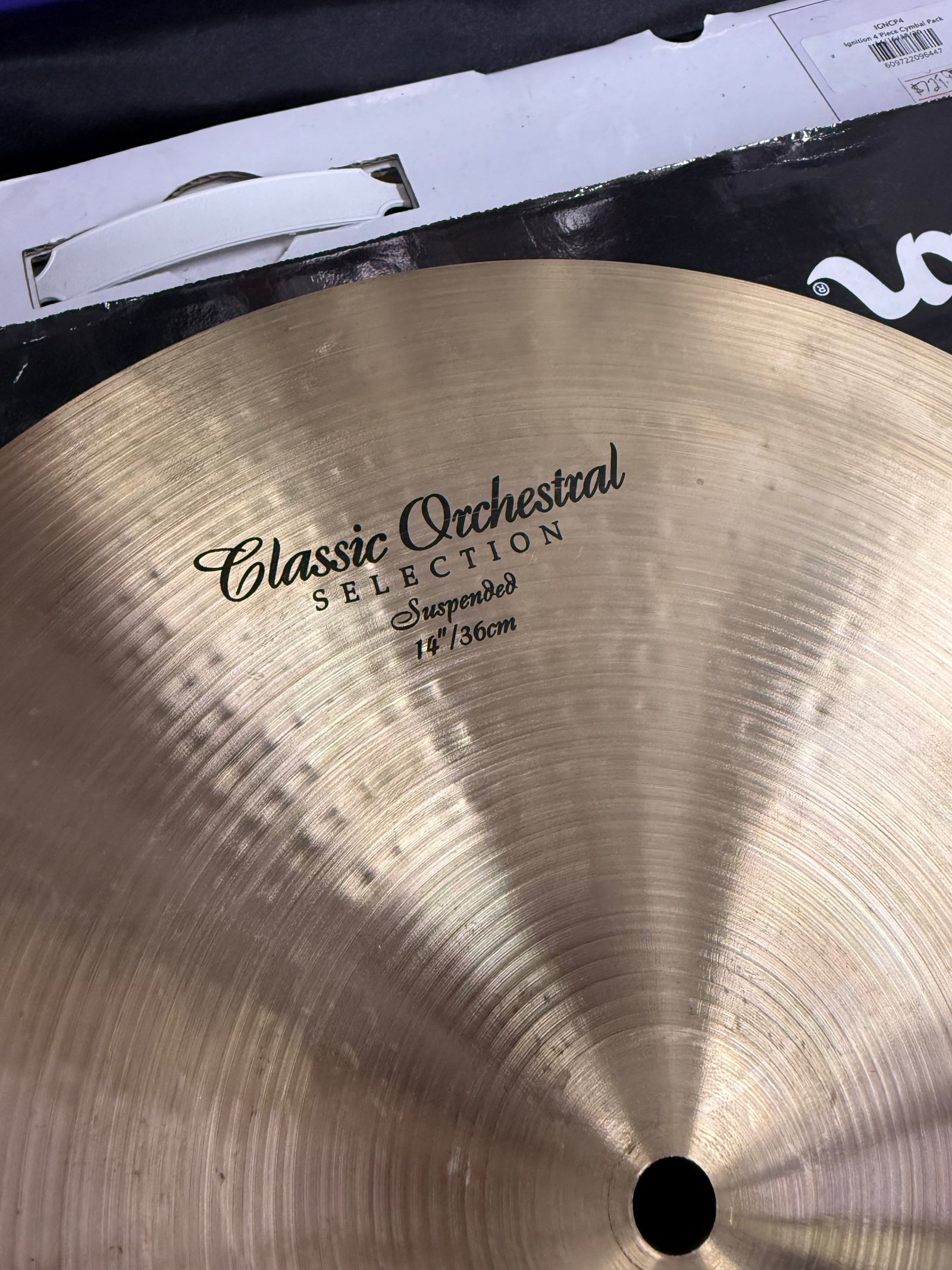 Zildjian 14” Classic Orchestral suspended cymbal