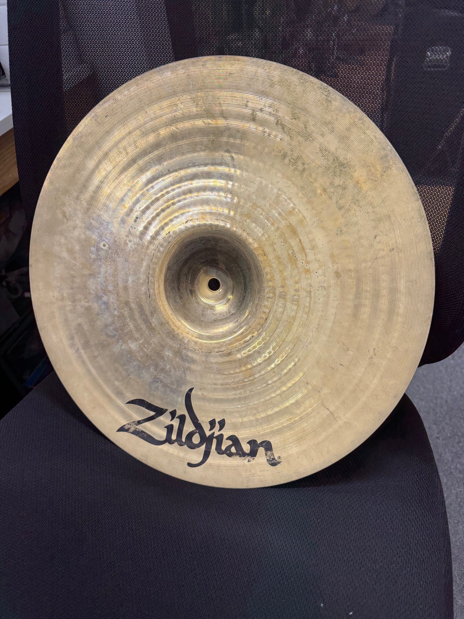 Zildjian 16” A custom crash