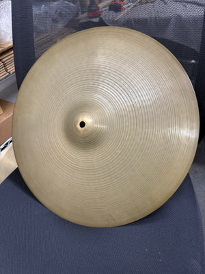 Zildjian 17” vintage crash cymbal