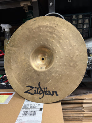 Zildjian 18” ZBT Crash/Ride Cymbal