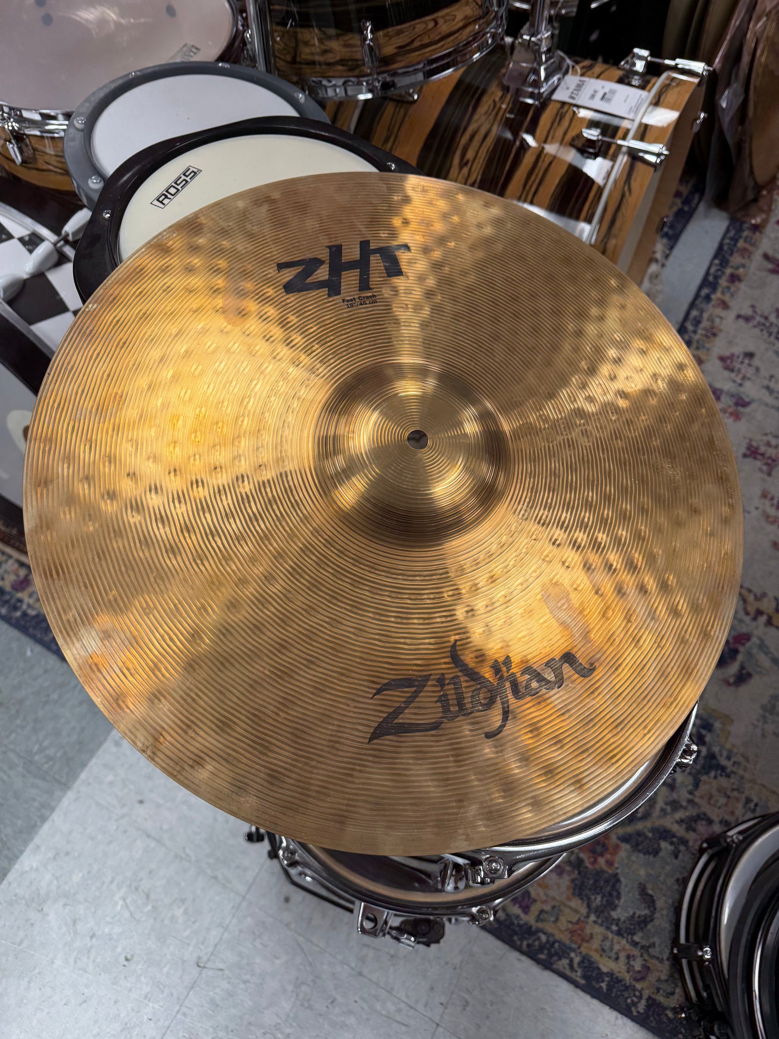 Zildjian 18” ZHT Fast Crash Cymbal