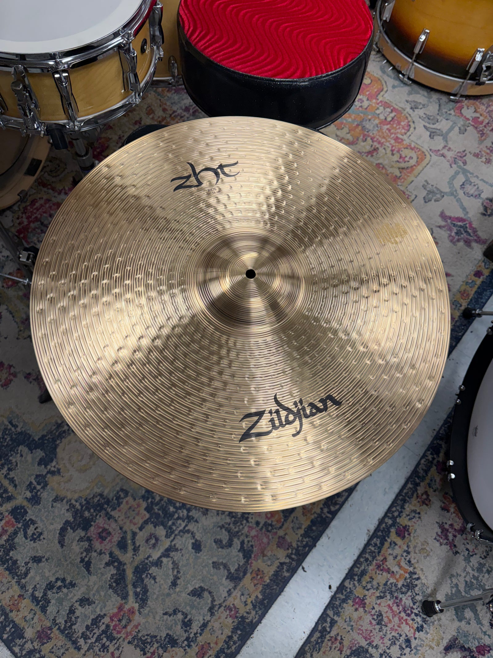 Zildjian 22” ZHT Ride
