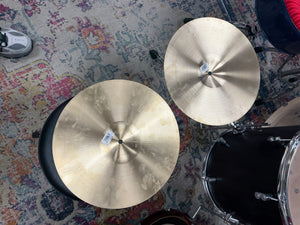 Zildjian new beat hi hats 14”