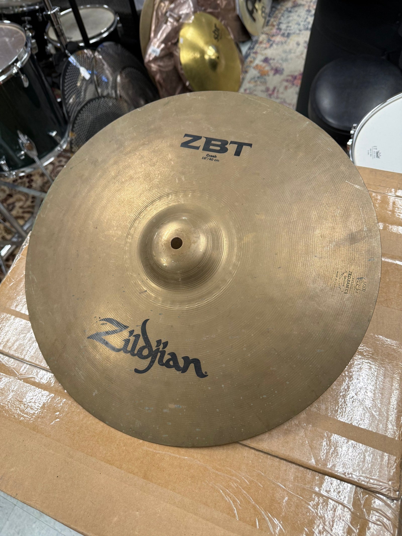 Zildjian ZBT 16” crash cymbal